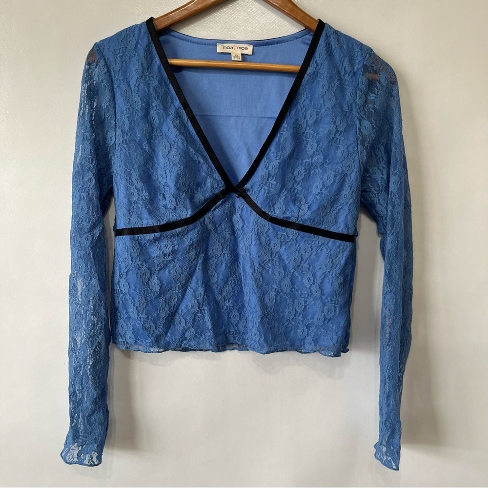 Moa Moa Von Maur Blue Lace Black Bow Cross Front Top NWOT